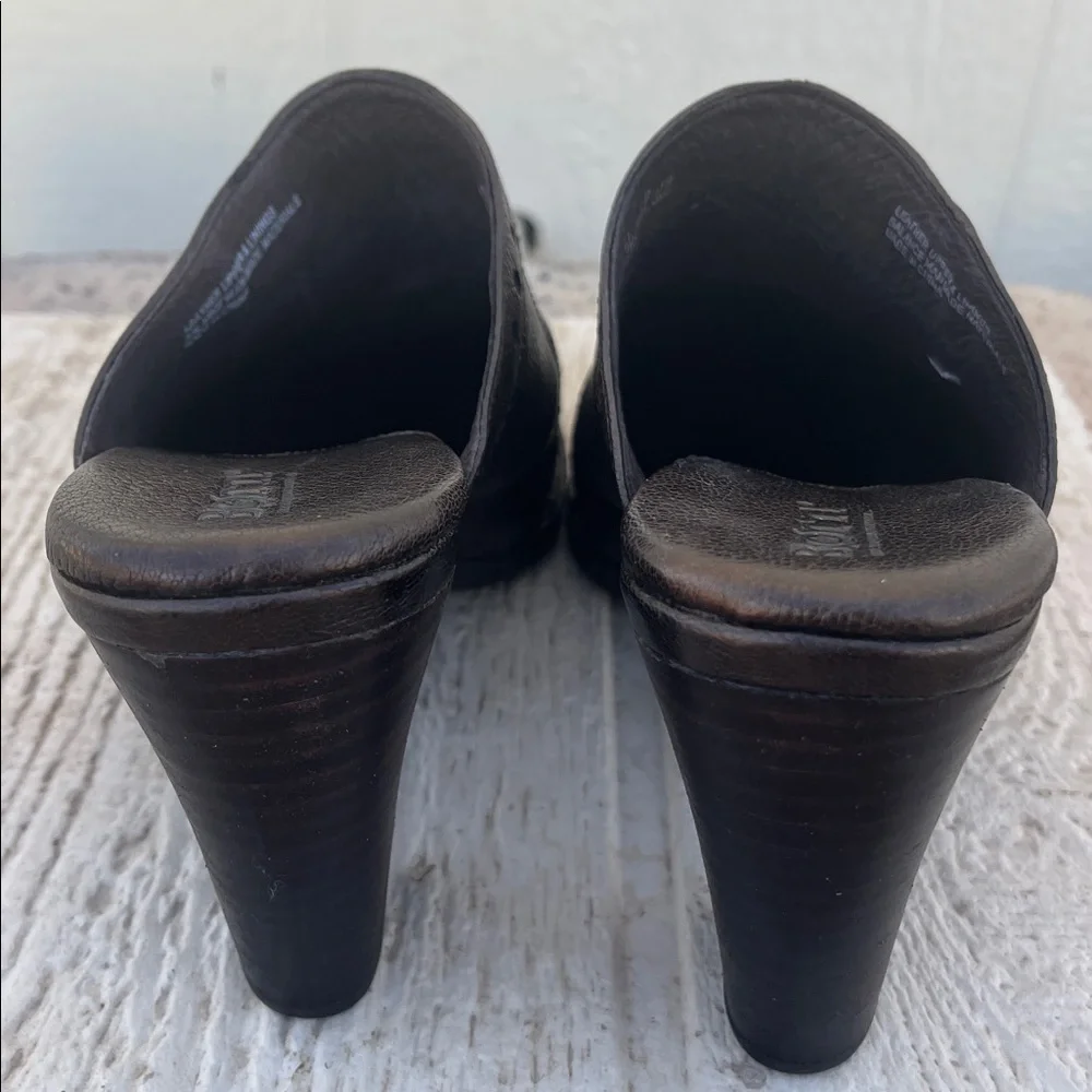 Born Bronze Leather Clogs High Heel Slides 10 / EU 42
